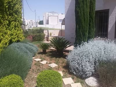 5 Bedroom Villa for Sale in Al Kursi, Amman - Photo