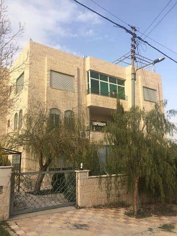 Residential Building for Sale in Shafa Badran, Amman - Photo