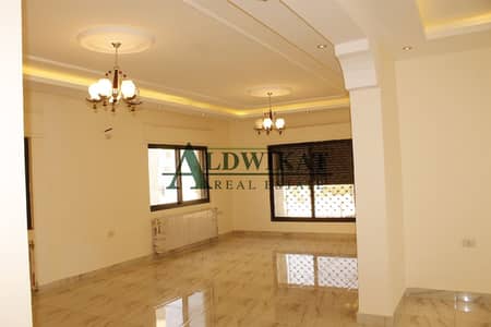 فلیٹ 4 غرف نوم للايجار في ضاحية الامير راشد، عمان - Photo