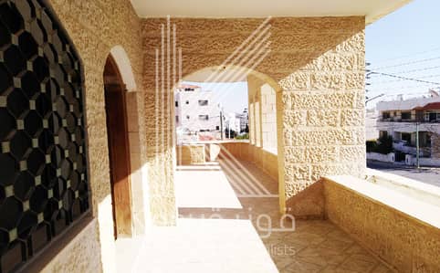6 Bedroom Villa for Rent in Al Jandweal, Amman - Photo