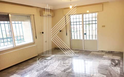 3 Bedroom Flat for Sale in Rabyeh, Amman - Photo