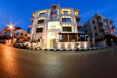 4 Bedroom Apartment for Sale in Al Jandweal, Amman - Photo
