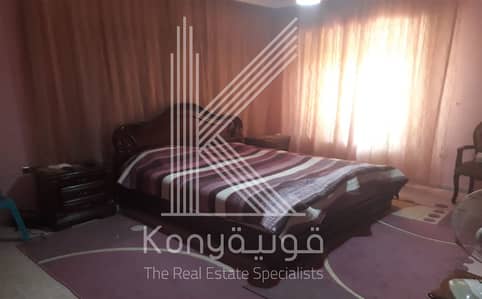 فیلا 4 غرف نوم للبيع في دير غبار، عمان - Photo