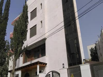 3 Bedroom Residential Building for Rent in Al Swaifyeh, Amman - Photo