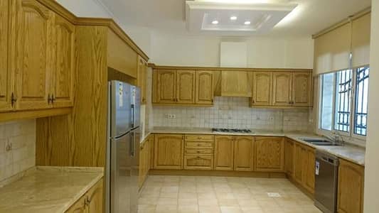 4 Bedroom Flat for Sale in Jabal Amman, Amman - Photo