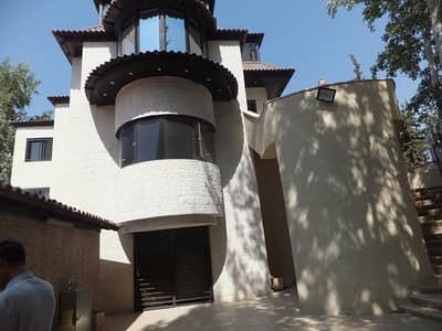 7 Bedroom Villa for Rent in Dair Ghbar, Amman - Photo