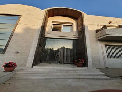 6 Bedroom Villa for Rent in Abdun, Amman - Photo