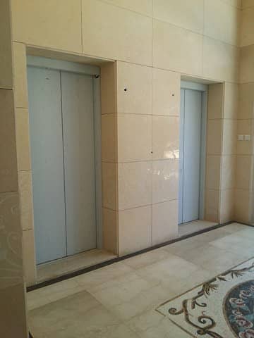 Commercial Building for Sale in 8th Circle, Amman - Photo