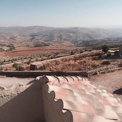 4 Bedroom Villa for Sale in Jerash - Photo