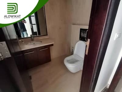 3 Bedroom Flat for Sale in Khalda, Amman - Photo