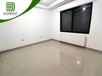 4 Bedroom Flat for Sale in Khalda, Amman - Photo