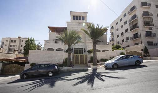 11 Bedroom Villa for Sale in Tela Al Ali, Amman - Photo