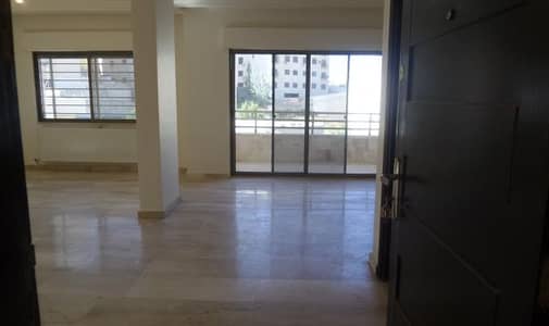 3 Bedroom Flat for Sale in Khalda, Amman - Photo