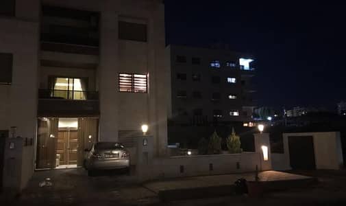 3 Bedroom Flat for Sale in Khalda, Amman - Photo