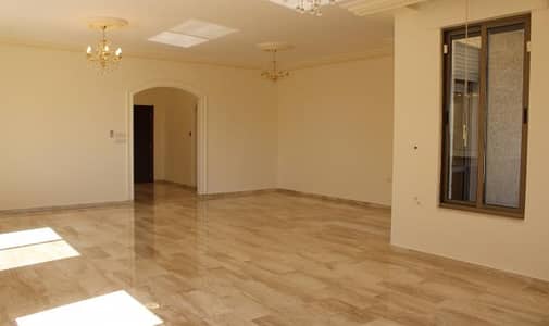 5 Bedroom Flat for Sale in Dair Ghbar, Amman - Photo