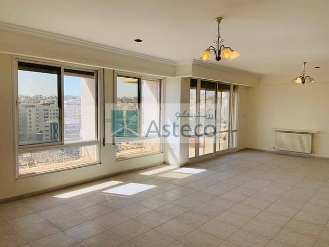 Balcony Apartment with Communal Facilities in Shmeisani 2690