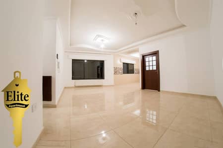 فلیٹ 3 غرف نوم للبيع في رجم عميش، عمان - Photo