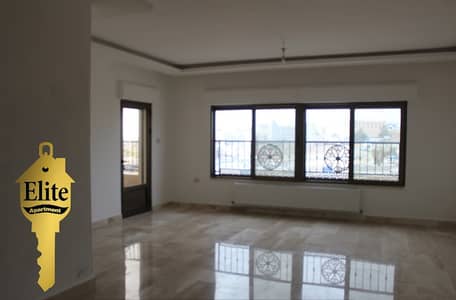 3 Bedroom Flat for Sale in Hijar Alnawabelseh, Amman - Photo