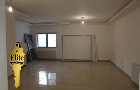 3 Bedroom Flat for Sale in Khalda, Amman - Photo