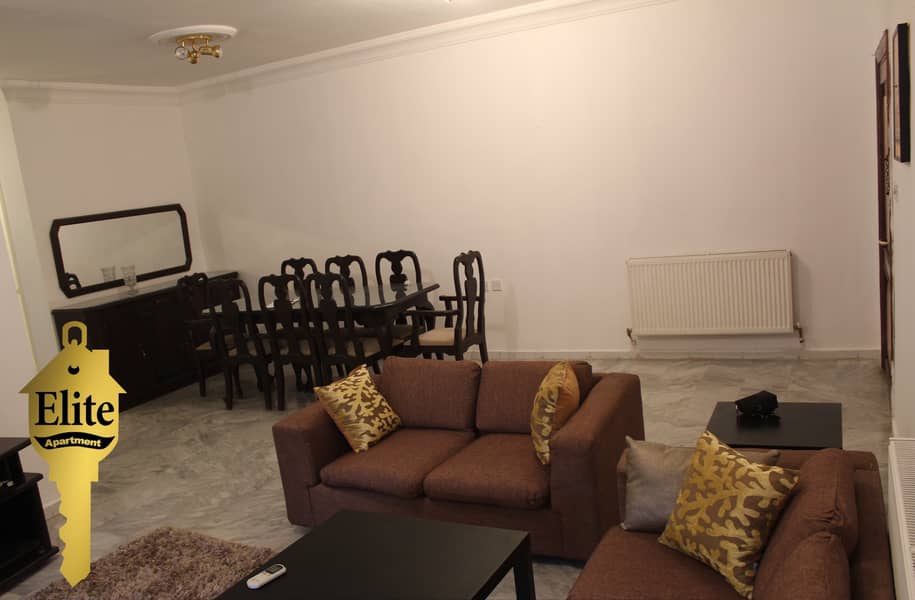 25 Photo