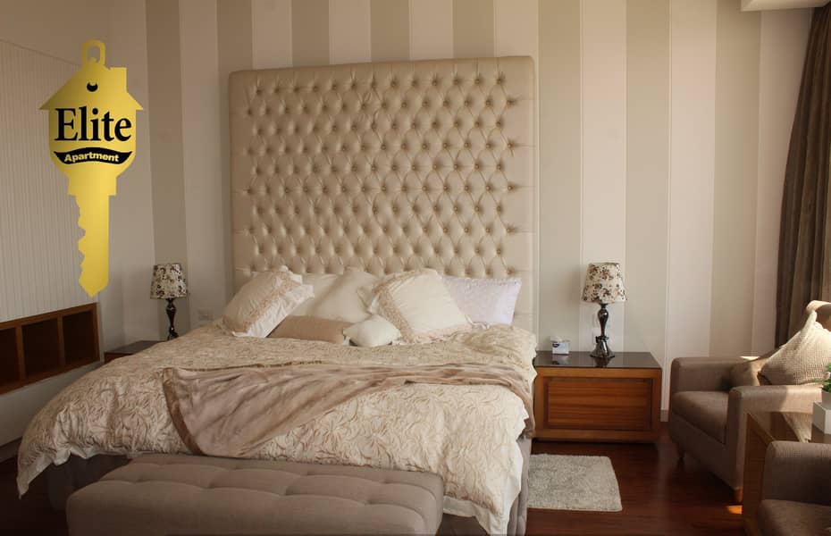 8 Photo