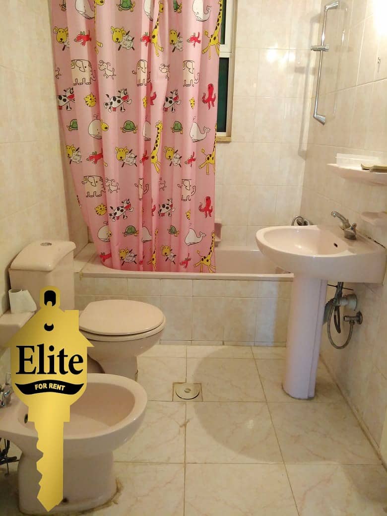 4 Photo