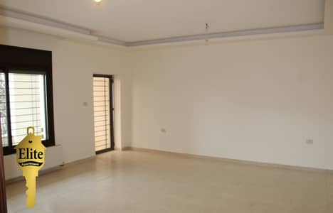 4 Bedroom Flat for Sale in Qaryet Al Nakheel, Amman - Photo