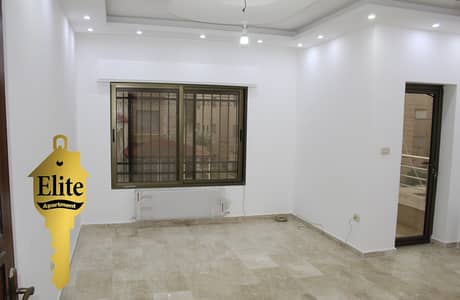 3 Bedroom Flat for Sale in 7th Circle, Amman - Photo
