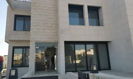 5 Bedroom Villa for Sale in Al Thahir, Amman - فيلا متلاصقه فاخره للبيع في اجمل مناطق الظهير بالقرب من مدارس الراهبات الورديه