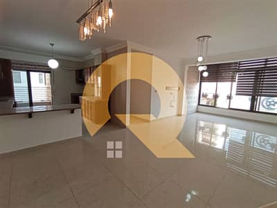 فلیٹ 2 غرفة نوم للايجار في حي الصحابة، عمان - شقة للايجار في منطقه حي الصحابه | طابق أول