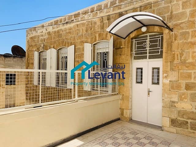 Renovated Terraced Garden Apartment in Jabal al Webdeh 2874