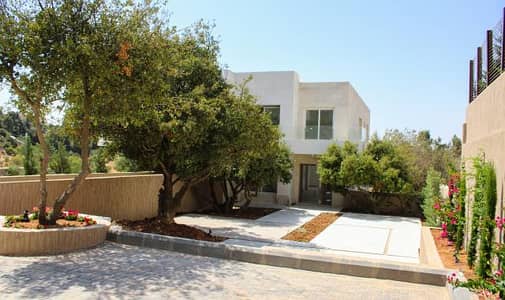 فیلا 3 غرف نوم للبيع في دابوق، عمان - فيلا مميزة للبيع في اجمل مناطق دابوق - الهاشمية مساحة البناء 264 متر