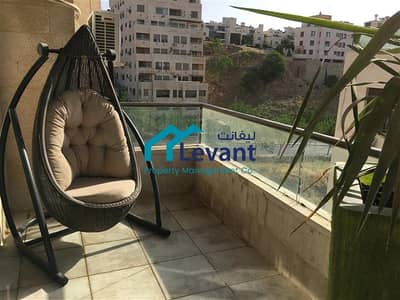 فلیٹ 3 غرف نوم للايجار في عبدون، عمان - Balcony Apartment in Abdoun 1270