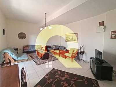 فلیٹ 2 غرفة نوم للايجار في أم أذينة، عمان - شقه شبه ارضي مفروشه للايجار في اجمل مناطق ام اذينه مساحتها 85 متر وترس 35 متر