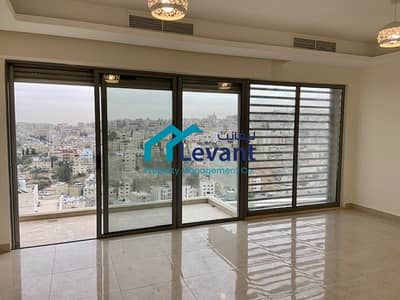 فلیٹ 3 غرف نوم للايجار في عبدون، عمان - Modern Balcony Apartment in Abdoun 2998