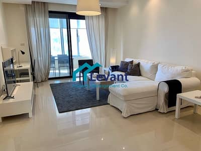 فلیٹ 2 غرفة نوم للايجار في عبدون، عمان - Modern Balcony Apartment in Abdoun 2970