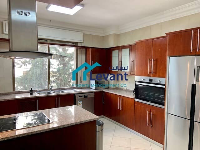 Modern Balcony Apartment in Jabal Amman 2964