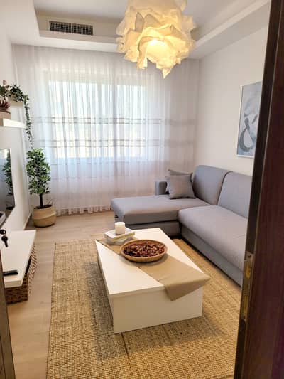 2 Bedroom Flat for Rent in Abdun, Amman - Photo