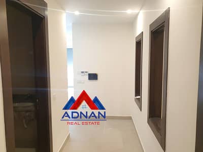 3 Bedroom Flat for Rent in 4th Circle, Amman - Luxury Ground Floor Apartment For Rent in 4th Circle , Brand New , 220 m2 with Privacy Entrance , 3 bedroom