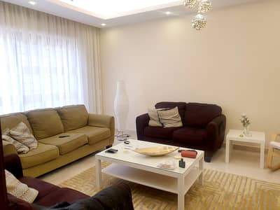 5 Bedroom Flat for Sale in Al Swaifyeh, Amman - شقه شبه ارضي مع حديقة كبيرة للبيع في الصويفية
