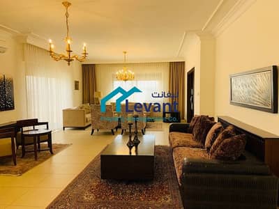 فلیٹ 4 غرف نوم للايجار في عبدون، عمان - Roof Apartment with Views in Abdoun 3088