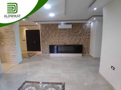4 Bedroom Flat for Rent in Fuheis, Al Salt - شقة للايجار في الفحيص طابق تسوية مساحة البناء 280 م
