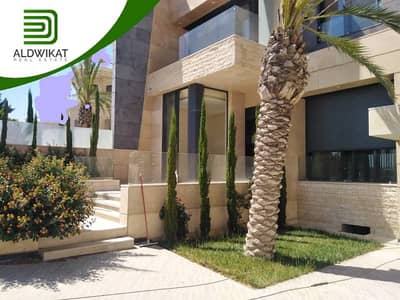 4 Bedroom Villa for Sale in Abdun, Amman - فيلا متلاصقة للبيع في عبدون مساحة البناء 1000 م مساحة الارض 650 م