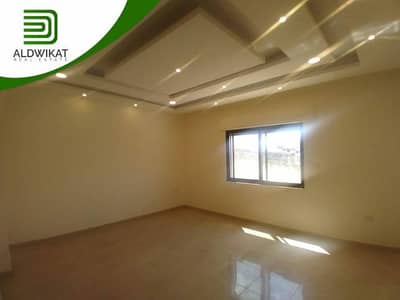 فلیٹ 3 غرف نوم للبيع في عبدون، عمان - شقة للبيع في ربوة عبدون طابق ارضي مساحة البناء 207 م مساحة الترس 100 م