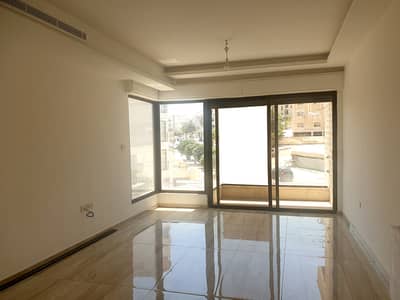 3 Bedroom Flat for Sale in 7th Circle, Amman - شقة للبيع طابق اول 135 متر قرب كوزمو الدوار السابع