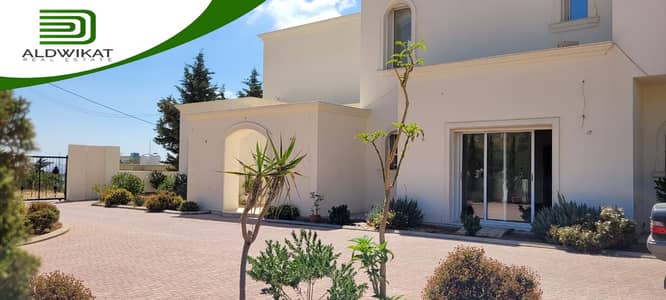 5 Bedroom Villa for Sale in Bader Al Jadidah, Amman - فيلا مستقلة فاخرة للبيع في بدر الجديدة مساحة البناء 1500 م