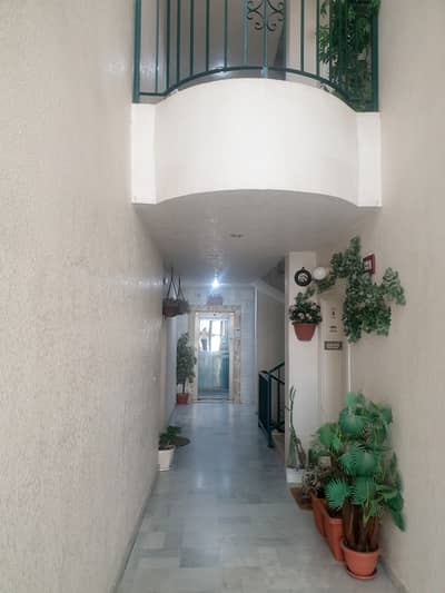 3 Bedroom Flat for Rent in Rabyeh, Amman - شقة فارغة للإيجار في الرابية 3 نوم