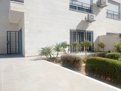 فلیٹ 2 غرفة نوم للايجار في الصويفية، عمان - شقة مفروشة مع حديقة في الصويفية للإيجار