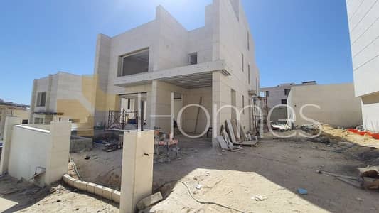 فیلا 5 غرف نوم للبيع في دابوق، عمان - Photo