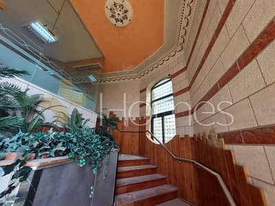 Commercial Building for Sale in 7th Circle, Amman - Photo